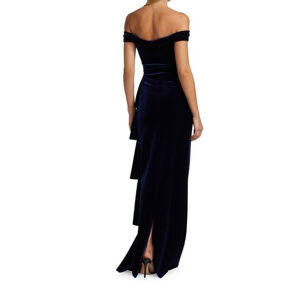 Chiara Boni La Petite Robe Willa Off-The-Shoulder Velvet Gown - Picture 4 of 11
